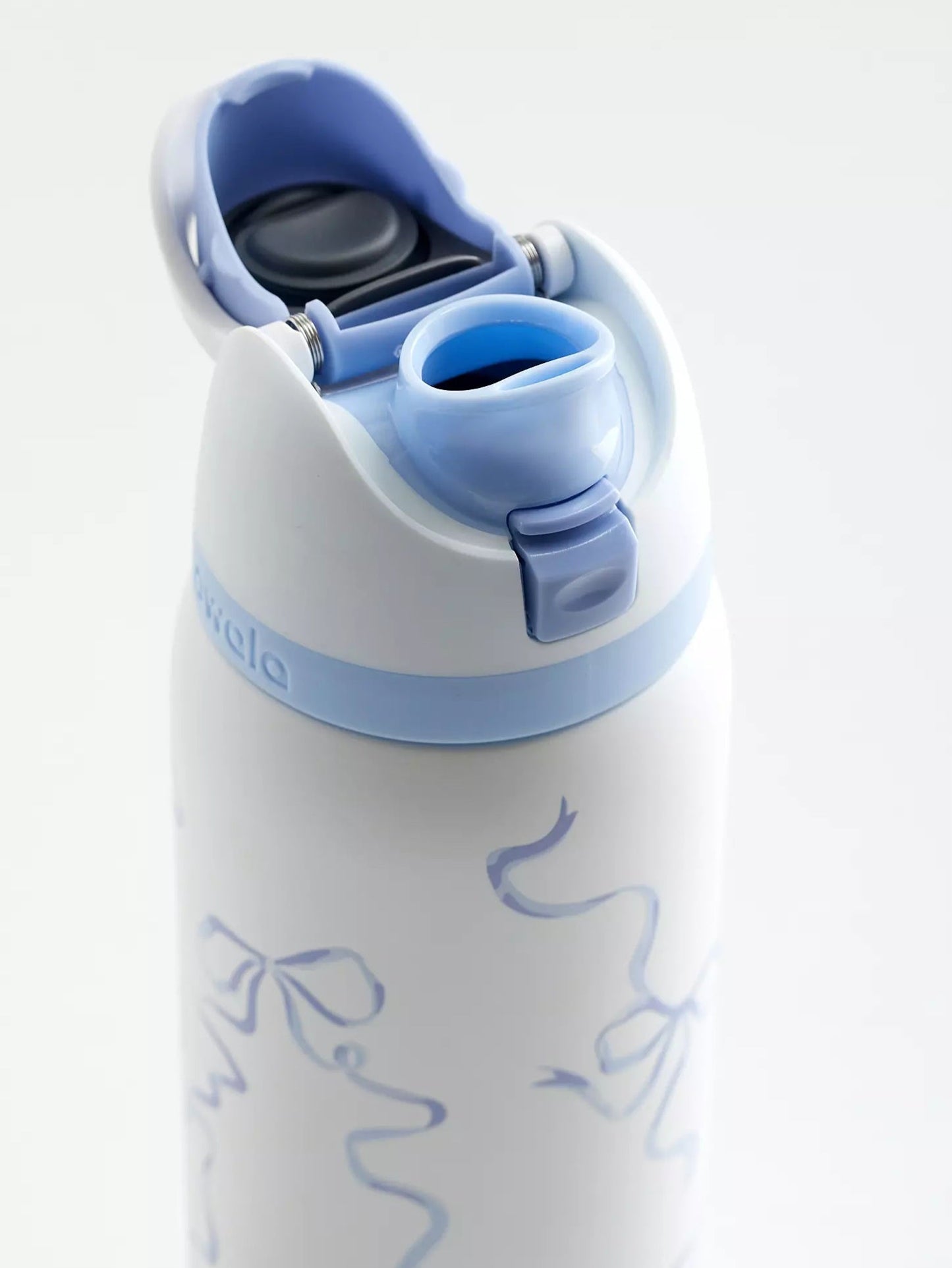 Chic Bow Print Water Bottle by Freesip